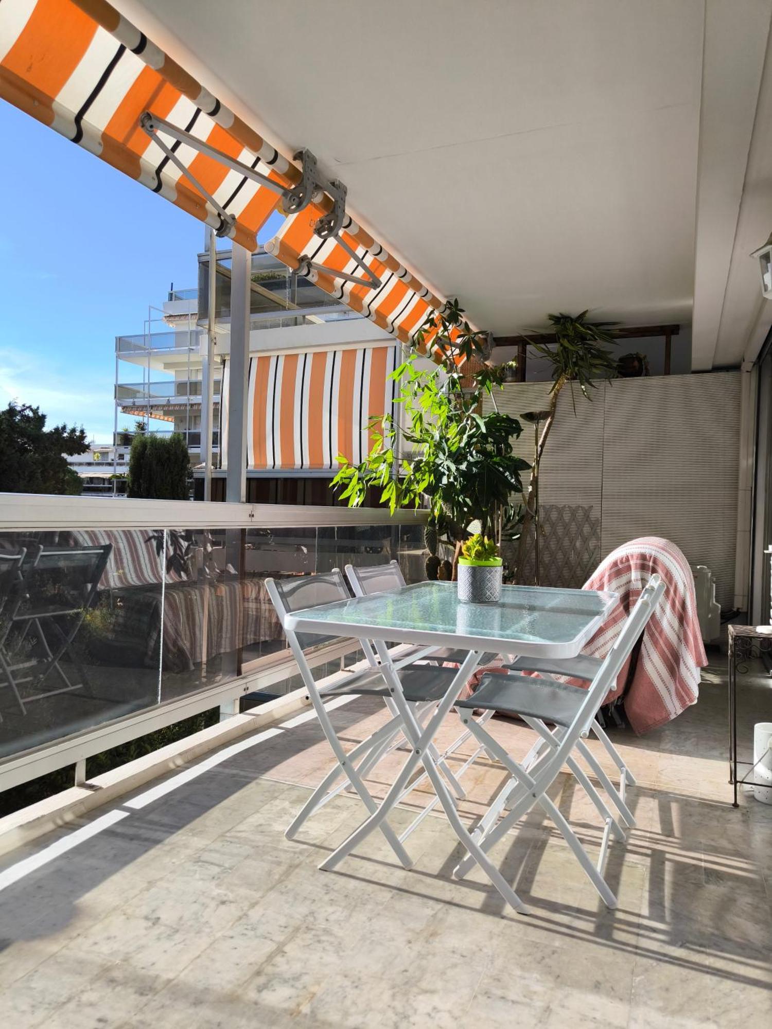 Appartement Seli 2 Pieces Classe 52 M2 Terrasse 20m2 Plages Piscine Juan Parking